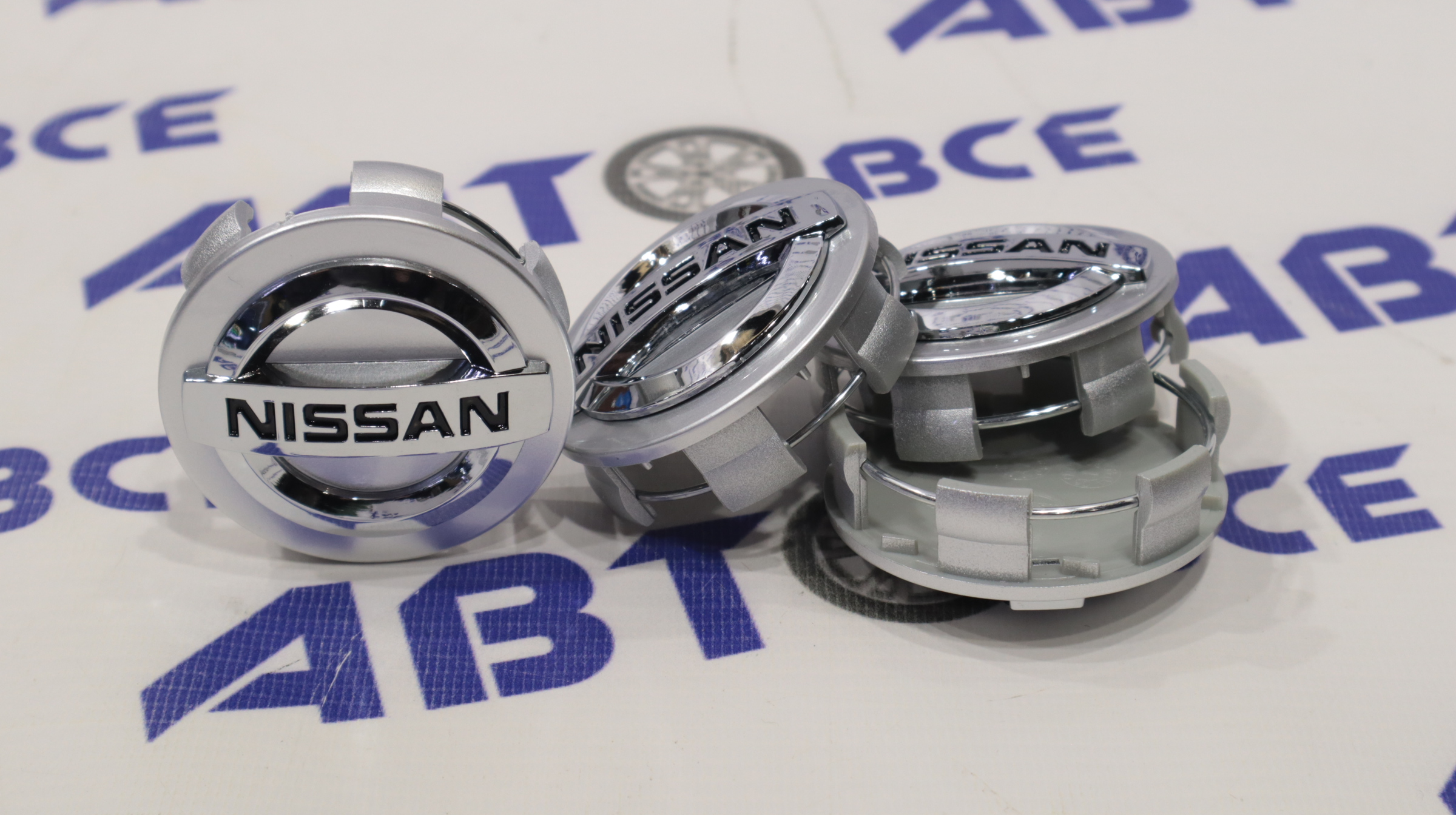 Колпачок ступицы (пластик) комплект 4шт NISSAN серые хром (60мм)